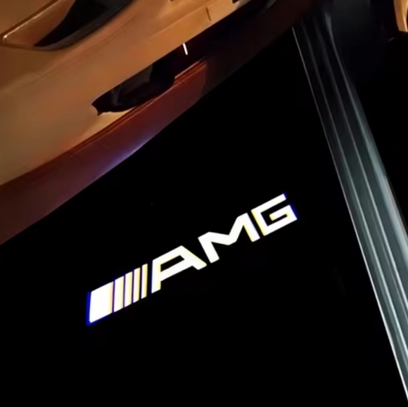 Set of 4 Mercedes AMG car door projector lights - Picture 1 of 5